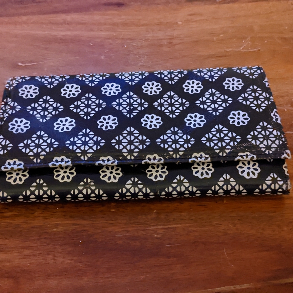Earthbound Trading Company Wallet